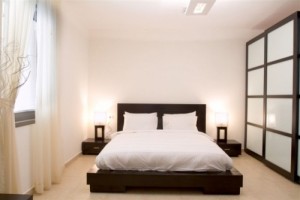 8-japanese-shoji-interior-design-for-contemporary-bedroom[1]